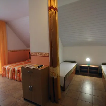 Habitación en casa particular Clipper - 5 Minut Od Plazy Grzybowo (West Pomeranian)